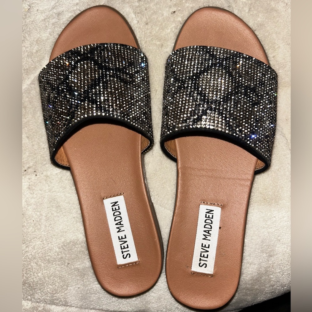 Steve Madden Black and Silver Sparkly Slide Sandals